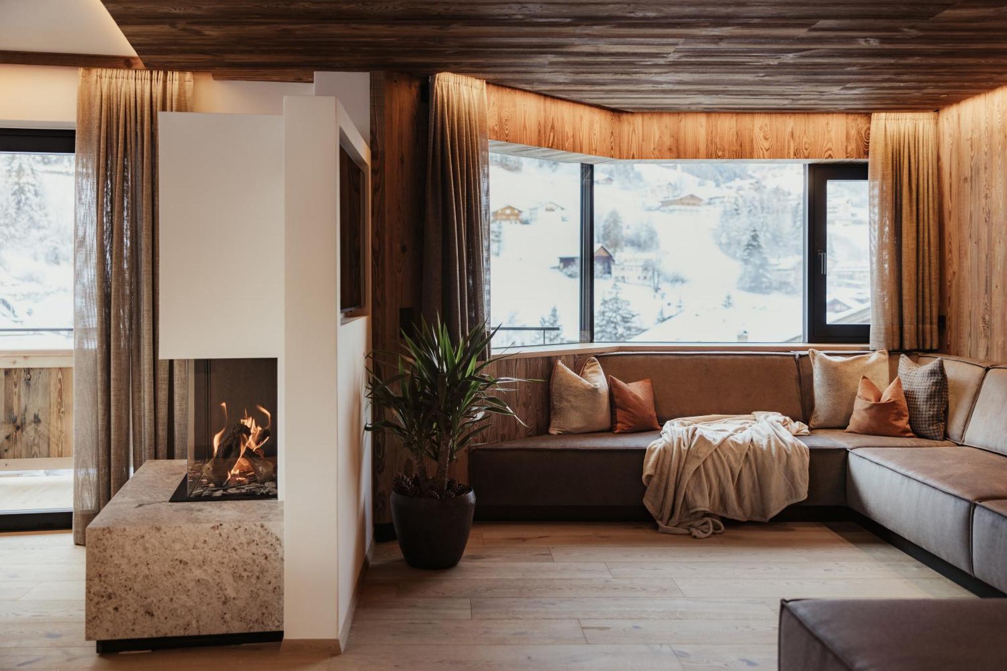Luxury Chalet Mile Urtijëi Buitenkant foto