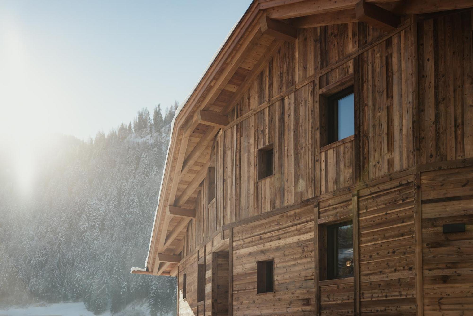 Luxury Chalet Mile Urtijëi Buitenkant foto