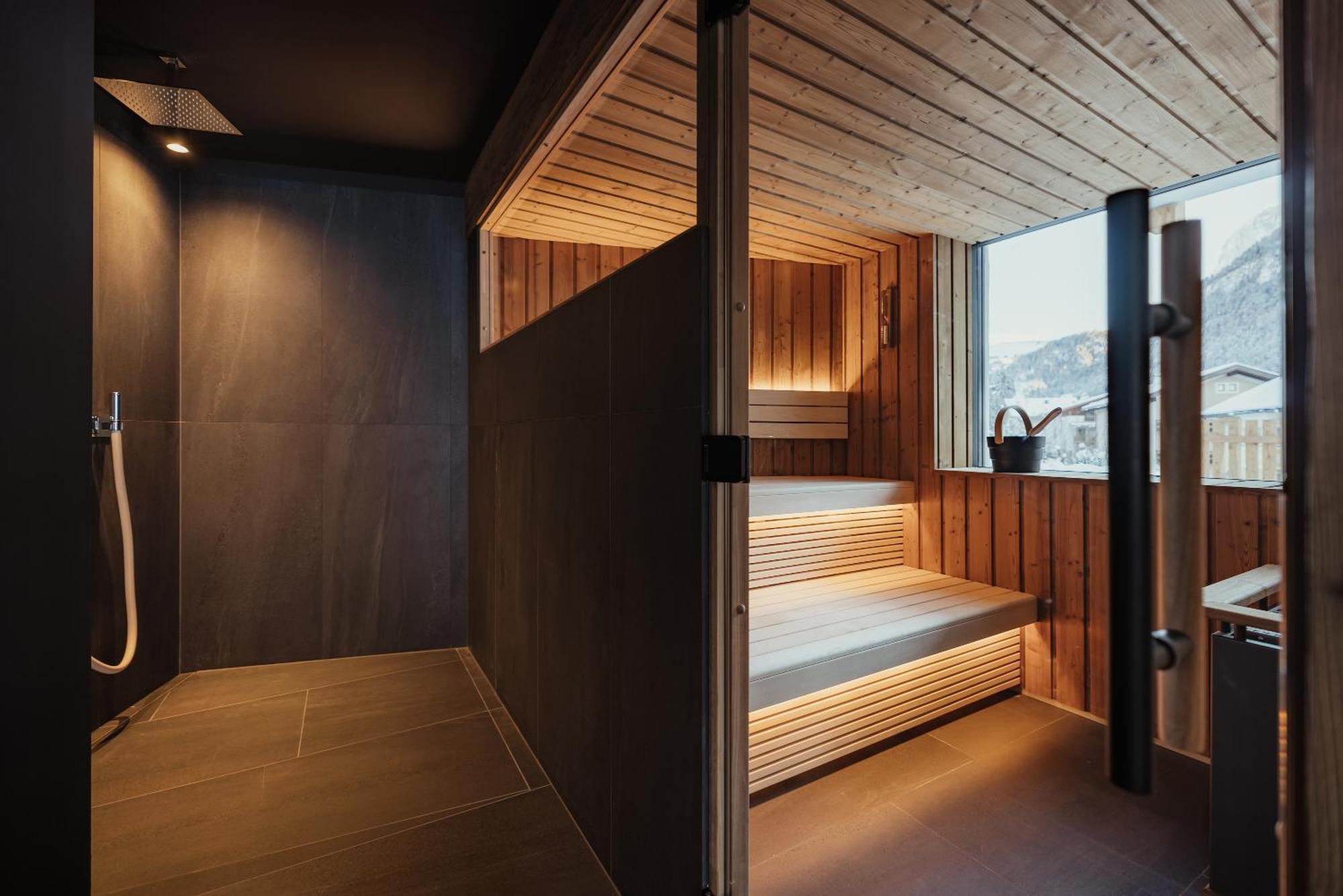 Luxury Chalet Mile Urtijëi Buitenkant foto